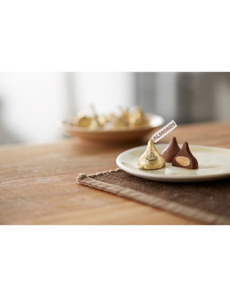 Paquete para compartir de chocolate con leche y almendras Hershey's Kisses