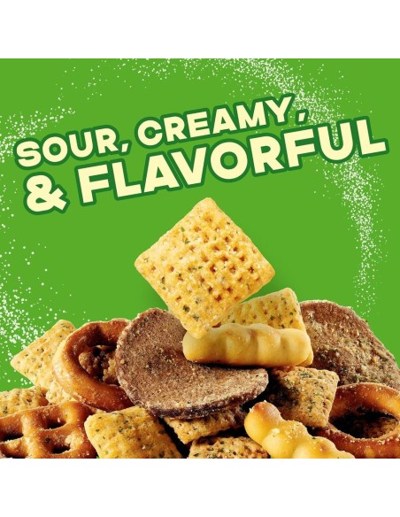 Mezcla de aperitivos salados Chex Mix sabor crema agria y cebolla 226 g