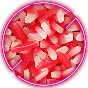 Kingsway Vegan Dracula Teeth