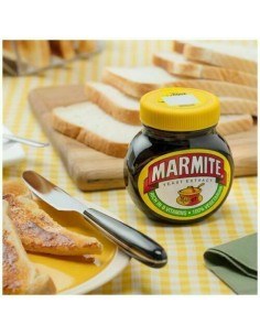Marmite — Pasta de levadura británica para untar 2