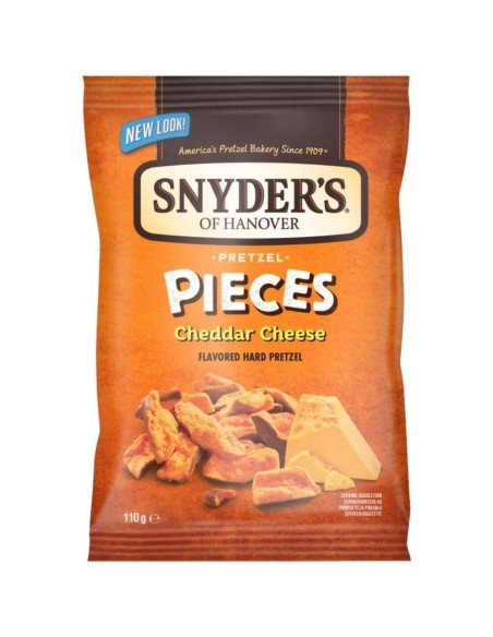 Trozos de pretzel de Snyder con queso cheddar