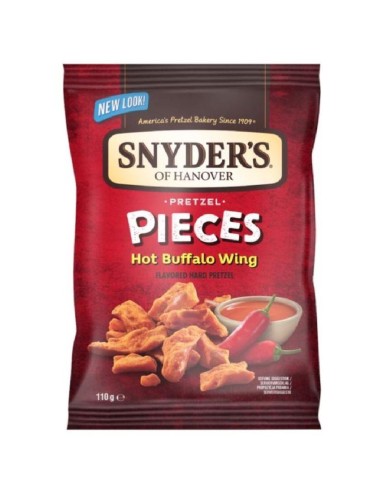 Trozos de pretzel de Snyder's con alitas picantes de búfalo